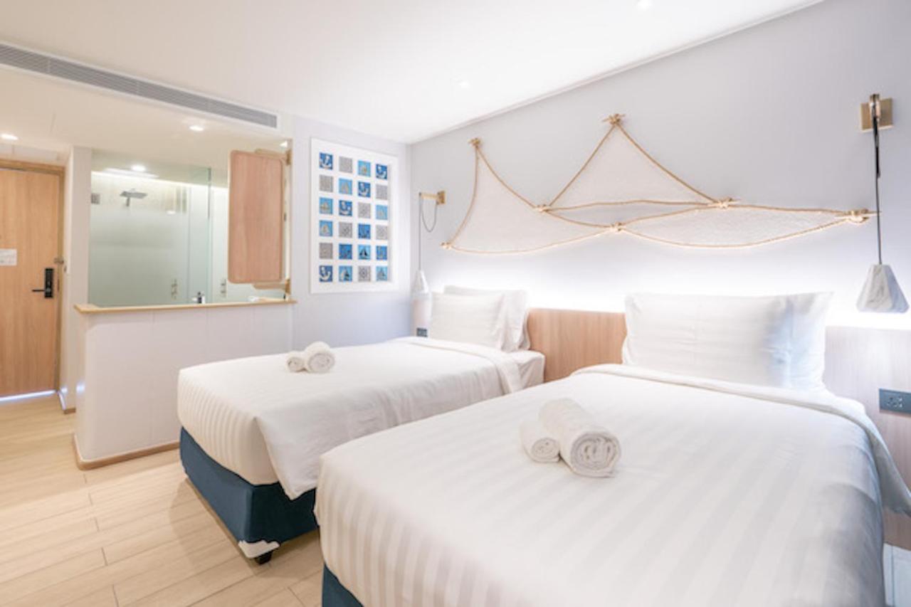 Panwaburi Beachfront Resort - Sha Extra Plus Extérieur photo Deluxe Room