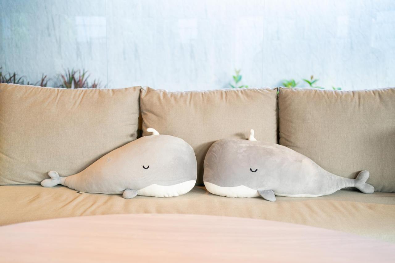 Panwaburi Beachfront Resort - Sha Extra Plus Extérieur photo Two plush versions of the character.